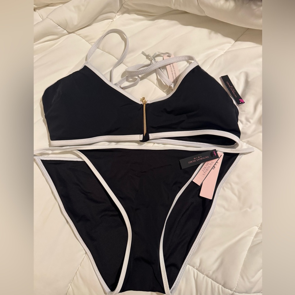 Black bikini - Victoria’s Secret Large, new with tags